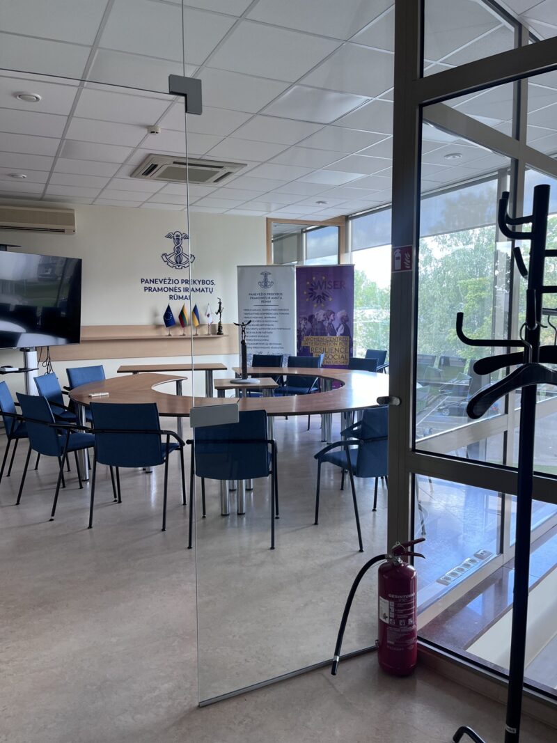 lITHUANIA MEETIN TRAINING ROOM